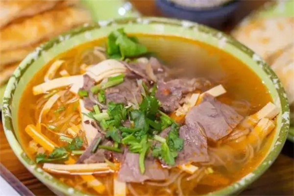 鼎四方