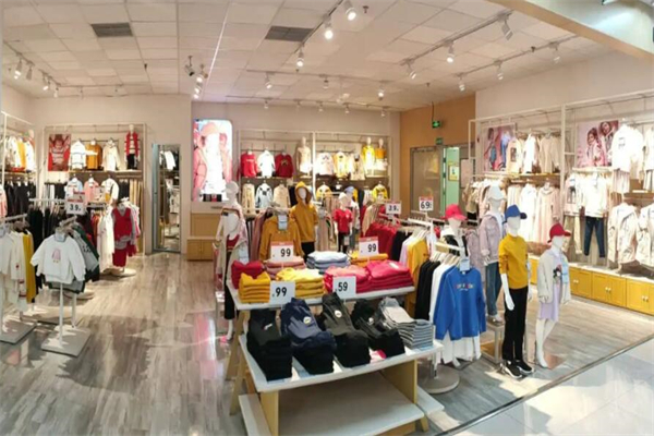 小以纯童装产品 门店图片