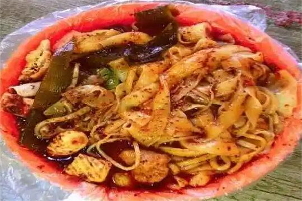 苏大碗老式麻辣烫产品 门店图片