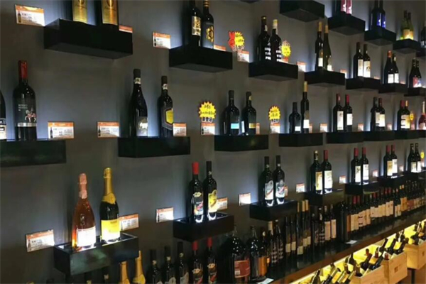 苏菲酒业产品 门店图片