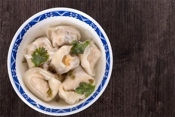 满宝馄饨