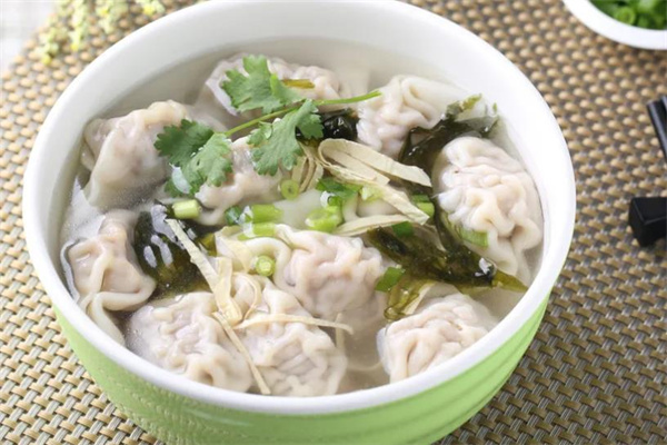 顾一碗馄饨
