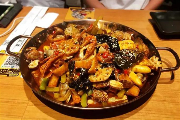 一麻一辣麻辣香锅