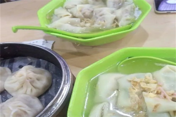 绿杨馄饨