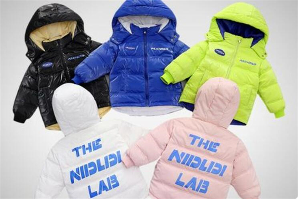 苏黎世家童装产品 门店图片