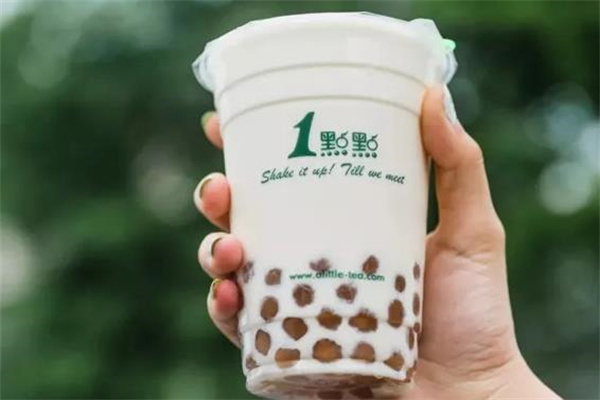 一点点珍珠奶茶