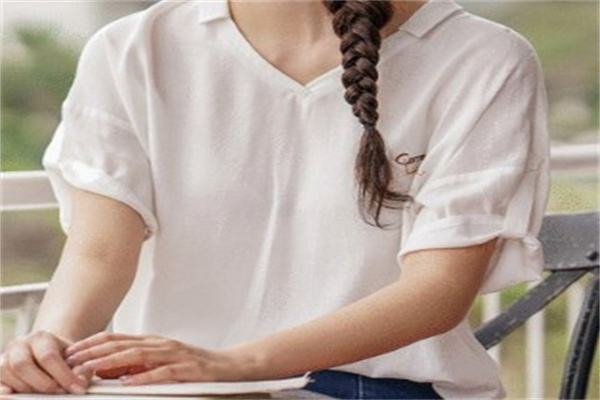 茵曼女装