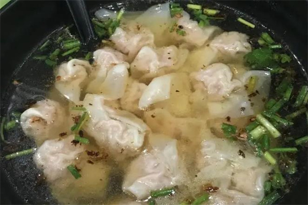 闽伟香馄饨铺产品 门店图片