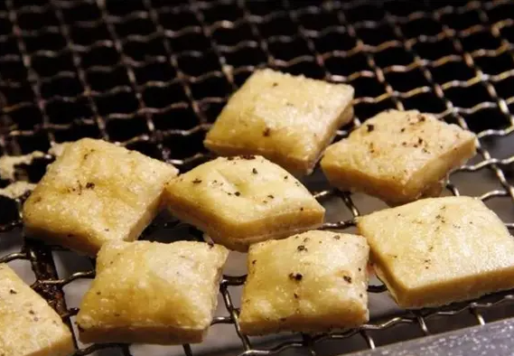 Miss黄奶茶烤小豆腐