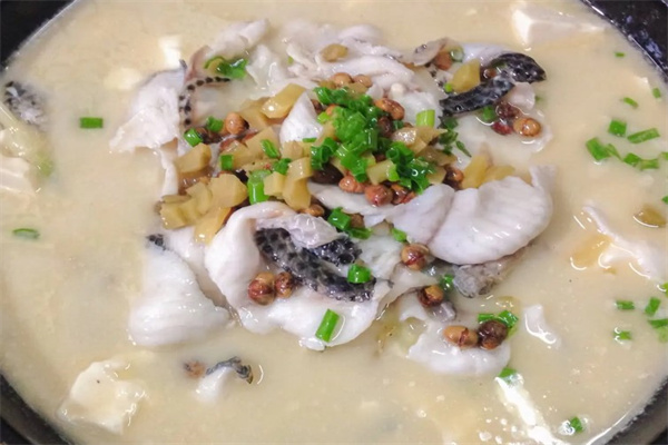 六小六豆花鱼火锅