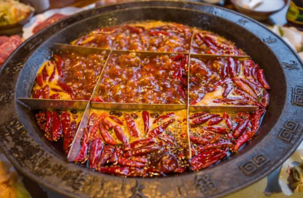 灶二九宫格老火锅