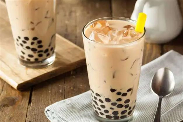 雅滋曼修身奶茶加盟