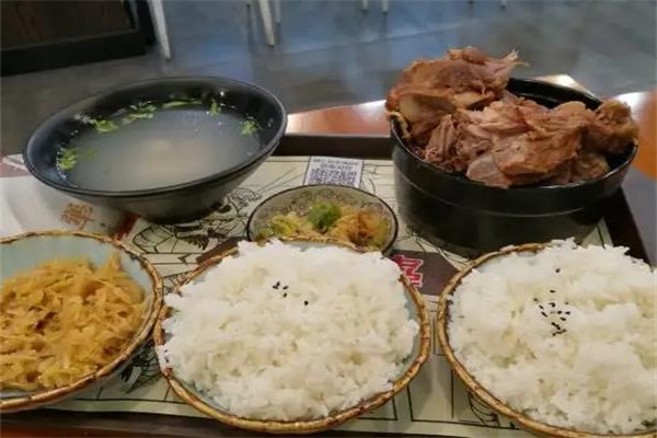 正味骨头饭