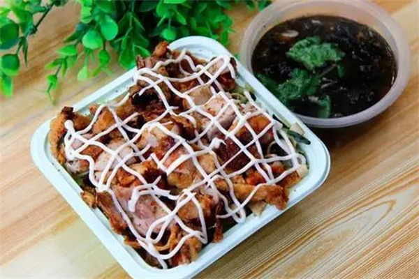 张秀梅烤肉拌饭