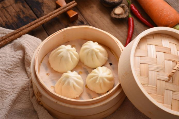 圆中宝包子