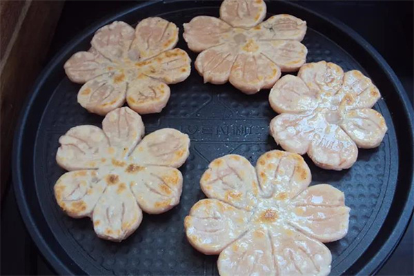 六月桃花香烧饼