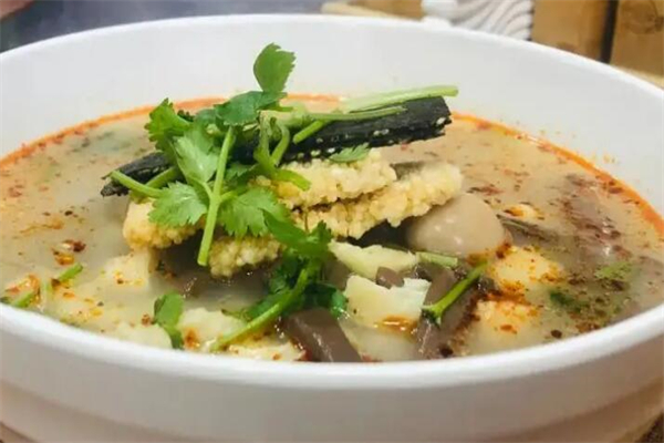 妯娌鸭血粉丝店