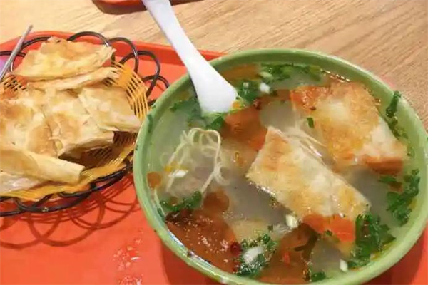 雁门斋老母鸡汤葱油饼