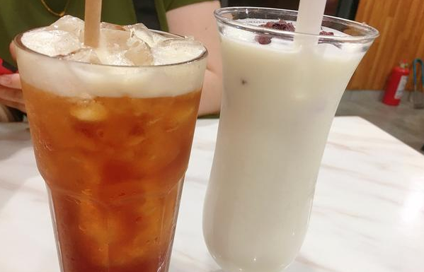 海南奶茶店排行榜是什么？小气茶奶茶一站式的用餐体验