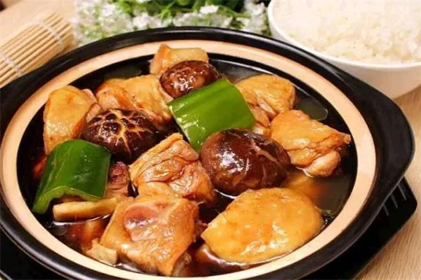 正宗黄焖鸡米饭