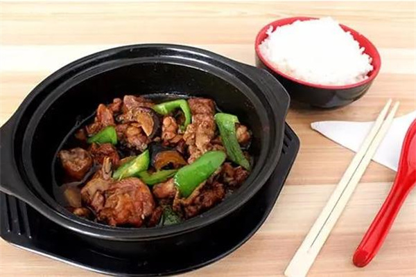 正宗黄焖鸡米饭