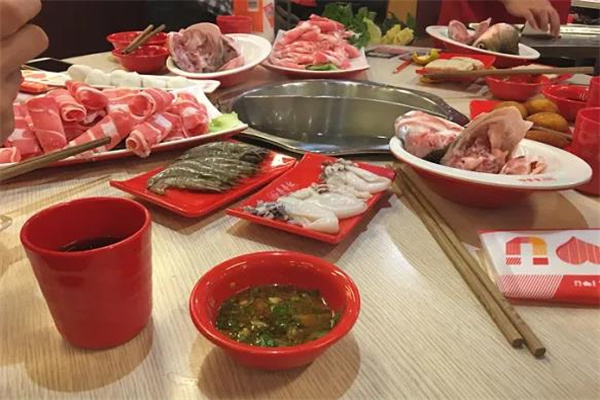 季季红火锅
