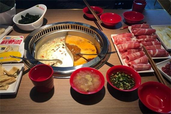 季季红火锅