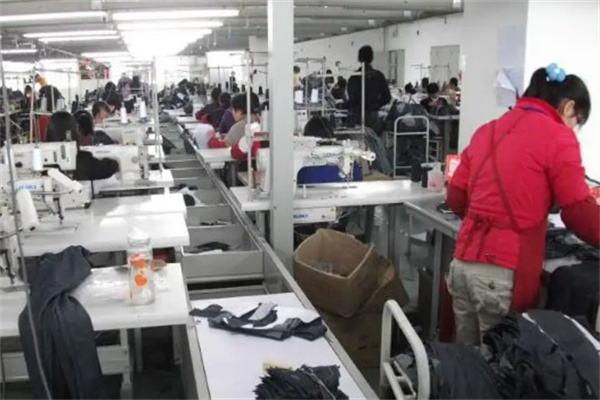 红谰服装加工厂产品 门店图片