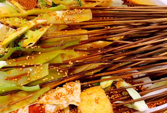 叶婆婆钵钵鸡大概多少钱？要注意什么