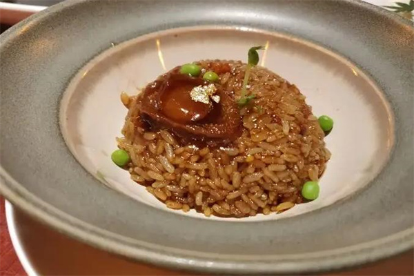 吴太鲍鱼焖饭产品 门店图片
