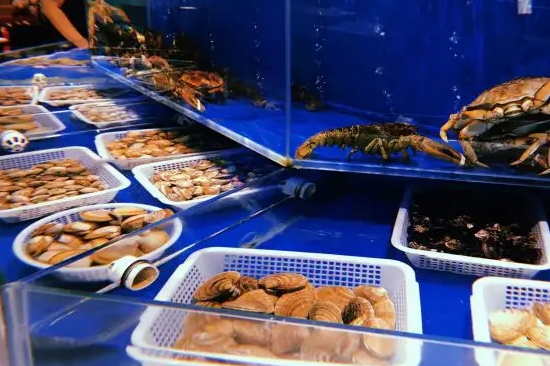 开个鲜活海鲜水产店大概多少钱？怎么