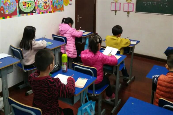 张法格神笔易练字