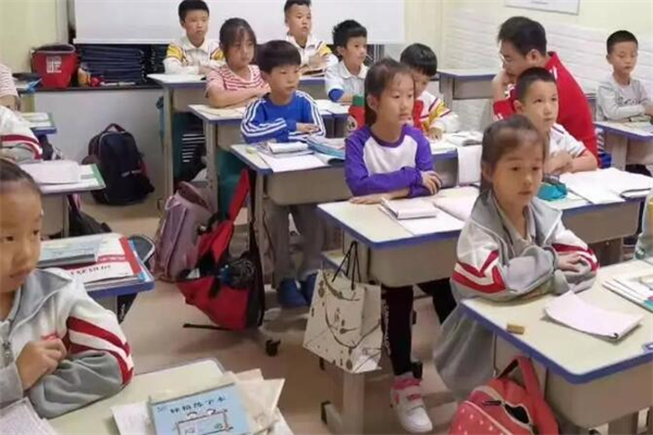 半墨书法