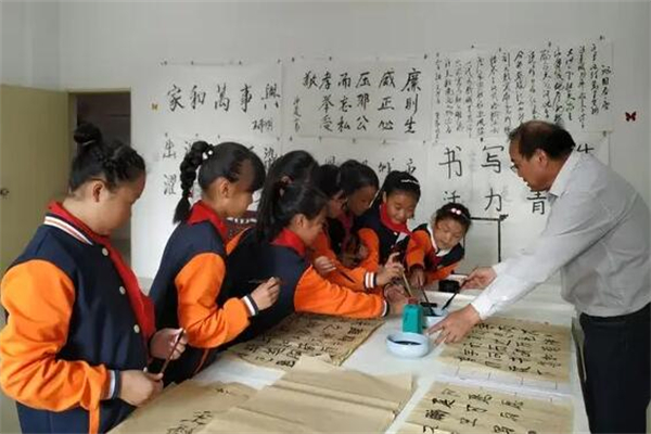 笔端书法教育