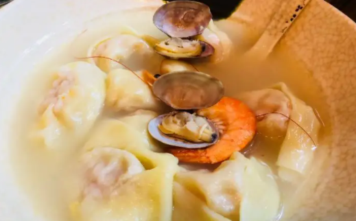 海鲜馄饨费多少钱？绝美嘉海鲜馄饨味道鲜美