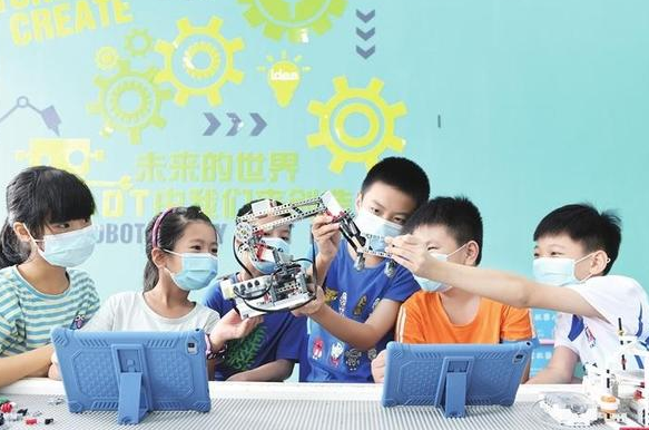 科技智力兴趣班需要多少钱？条件是什么