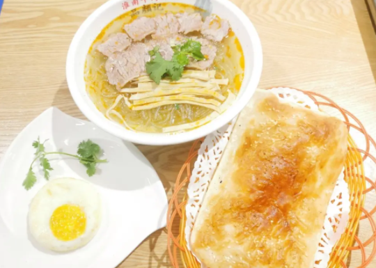 一个品颜记牛肉汤多钱？条件是什么