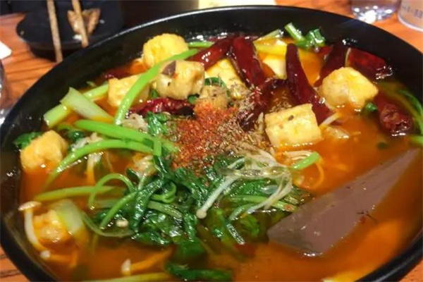 步步味赢麻辣烫