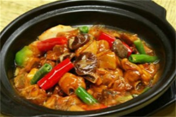 水城黄焖鸡米饭