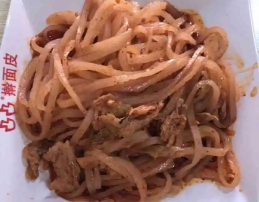 凸凸擀面皮费多少钱？怎么