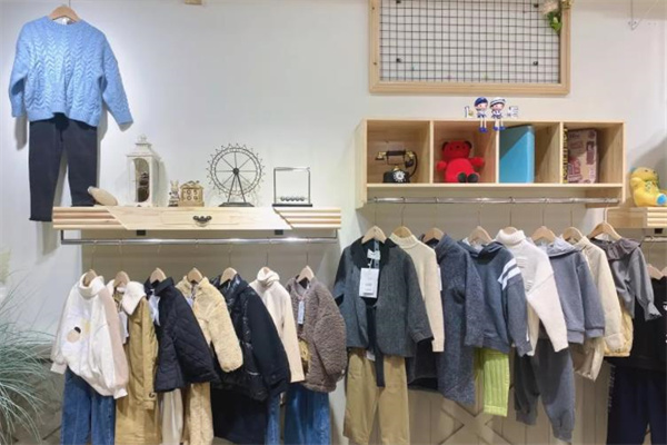 10元童装店产品 门店图片