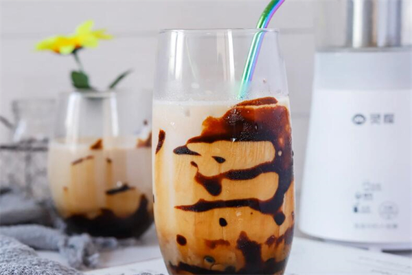 水果糖奶茶