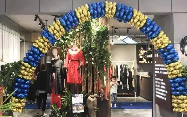 衣品印象女装店需要注意什么？条件是什么