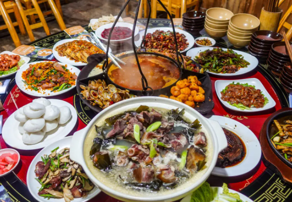 北京特色餐饮排行榜是怎样的？金爪爪干锅发展前景很不错