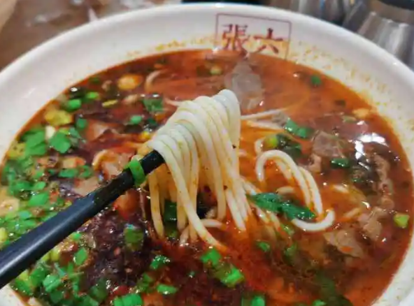 张六羊肉粉费多少？流程有哪些