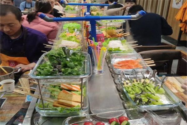 吉祥小子旋转小火锅产品 门店图片