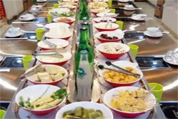 商丘一点香旋转小火锅产品 门店图片