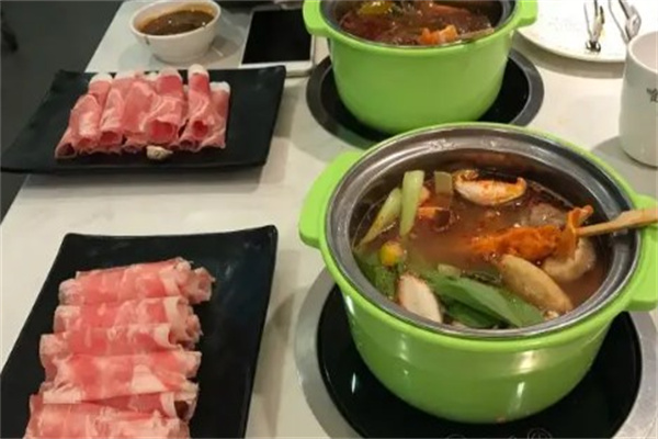 四季常青小火锅产品 门店图片