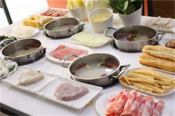 四季常青小火锅产品 门店图片