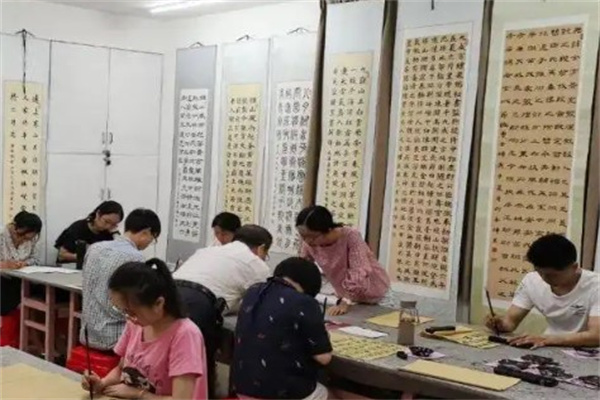 墨趣少儿书法